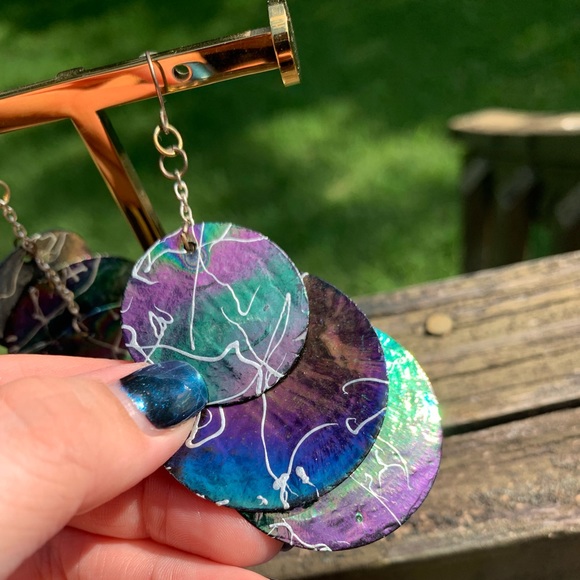 Rainbow Shell Splatter Paint Dangle Earrings - Picture 8 of 13